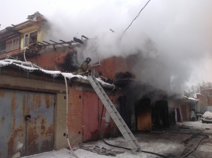 Почти треть пожаров в Иркутской области в эти выходные дни возникла из-за короткого замыкания электропроводки