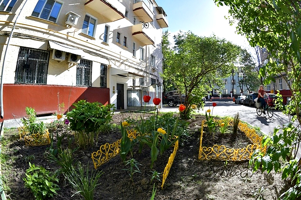В столице Приангарья благоустроят более 200 дворов